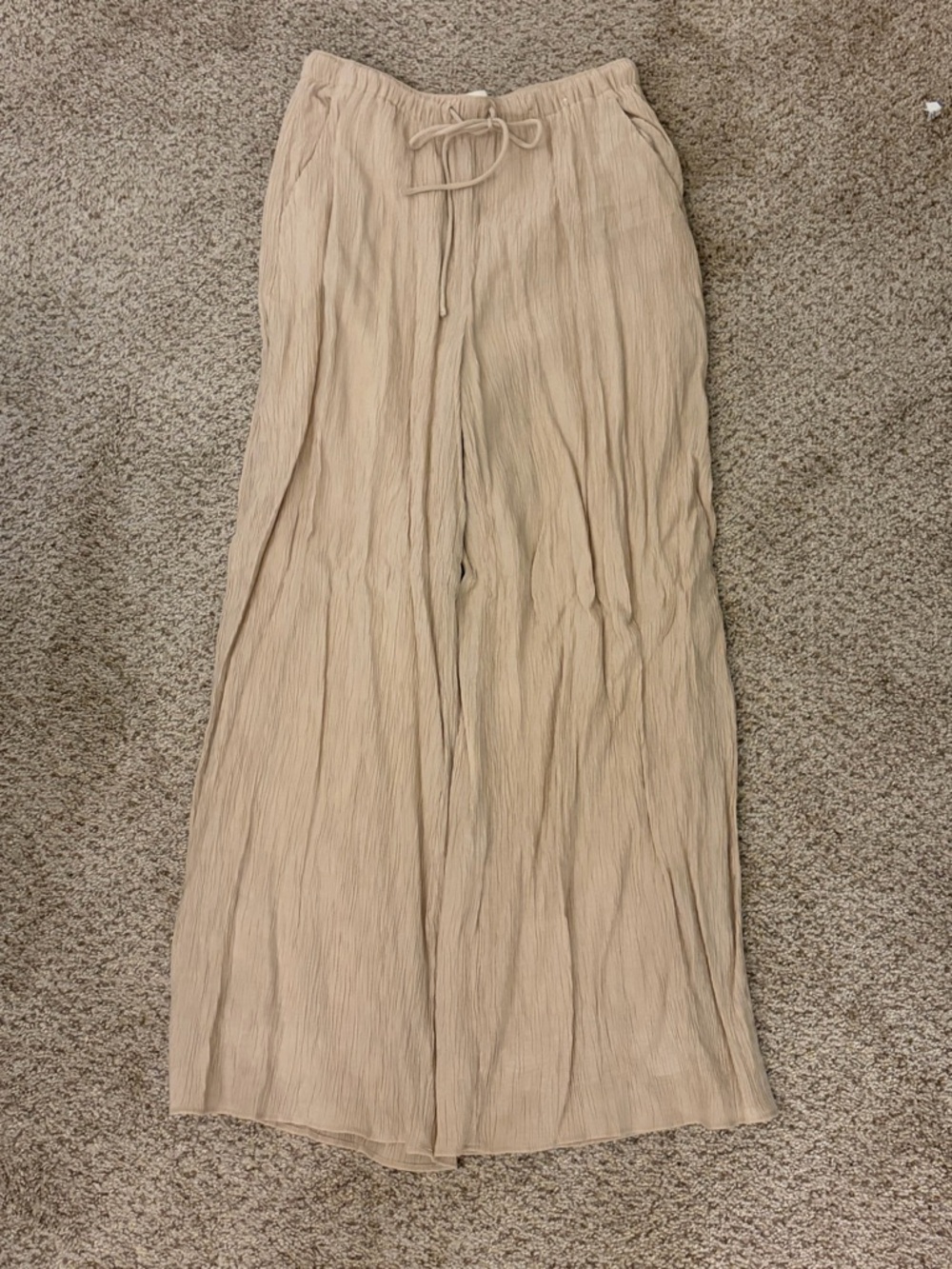 Abercrombie & Fitch Crinkled Wide-Leg Drawstring Pants - Taupe